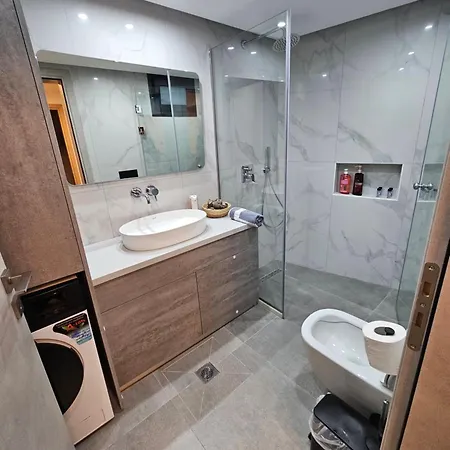 A&a Niohori Rhodes City